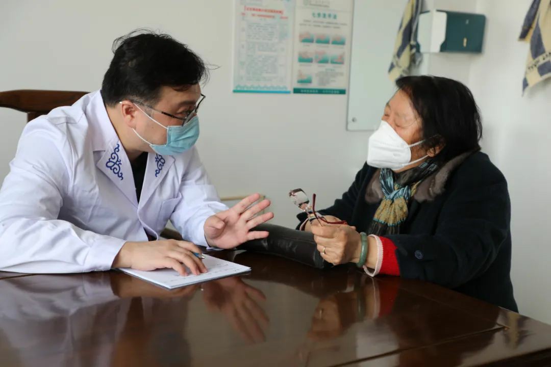 1676948764113285.jpg 640 (2)~1.jpg